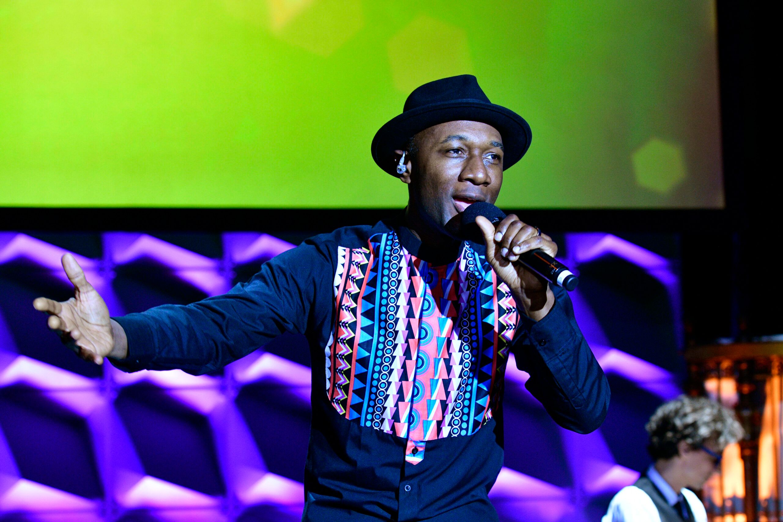 Aloe Blacc Net Worth 2024: Updated Wealth Of The Singer, image size:2560x1707