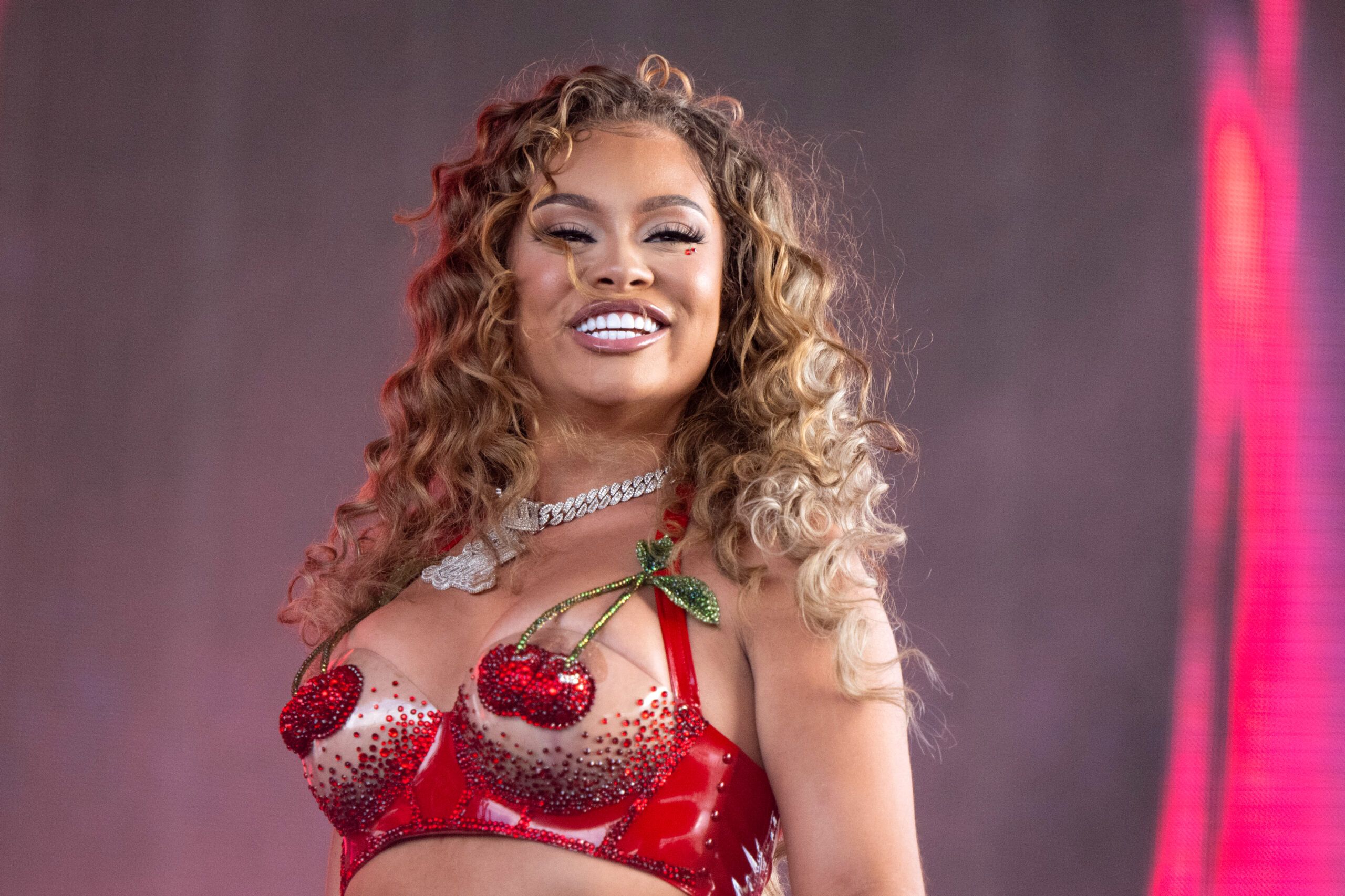 Latto Posts Photo Of Her Mom And Now The Internet Cant Stop Thirsting Over  Her