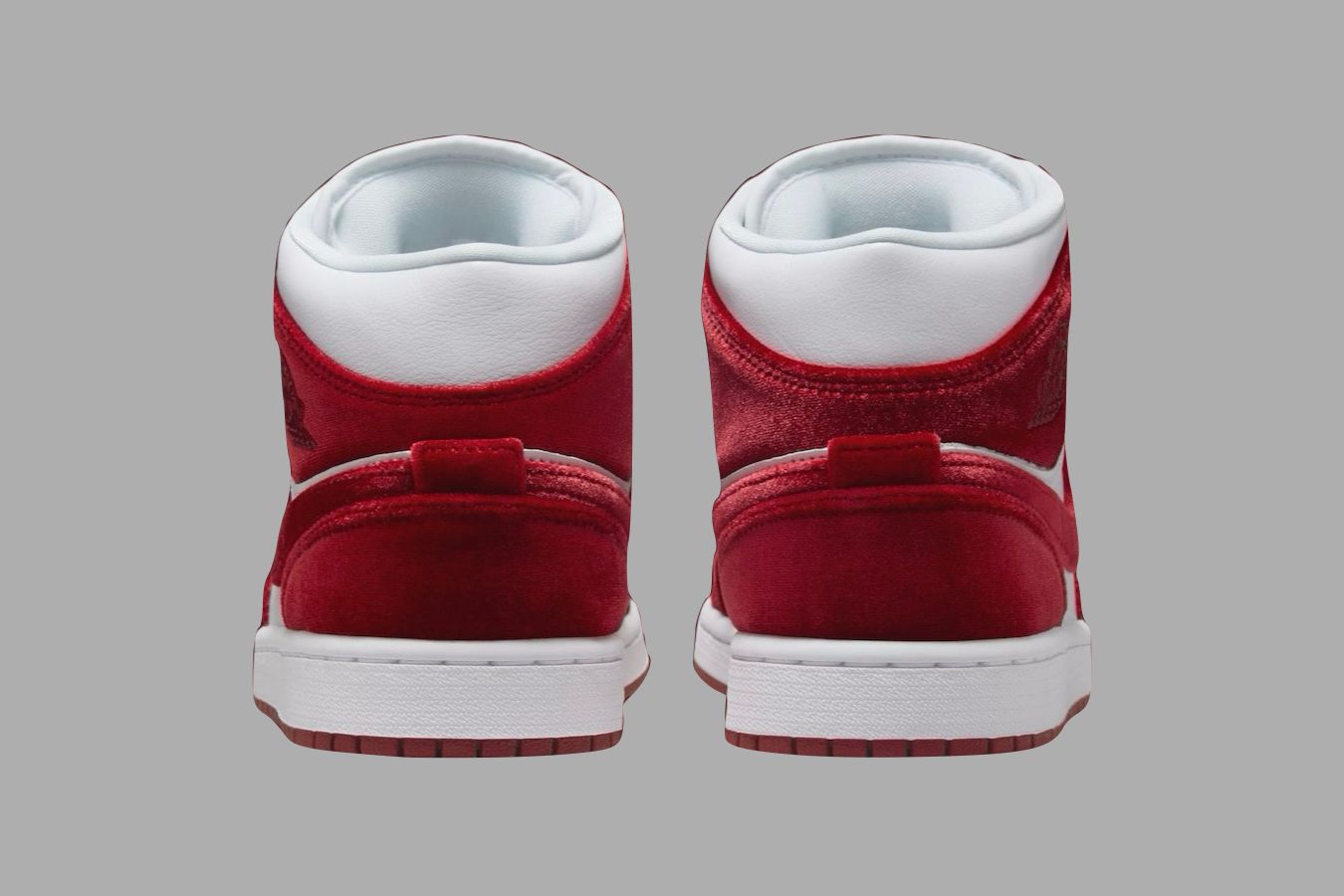 Air Jordan 1 Mid “Red Velvet” Officially Unveiled Air Jordan 1 Mid “Red Velvet” Officially Unveiled