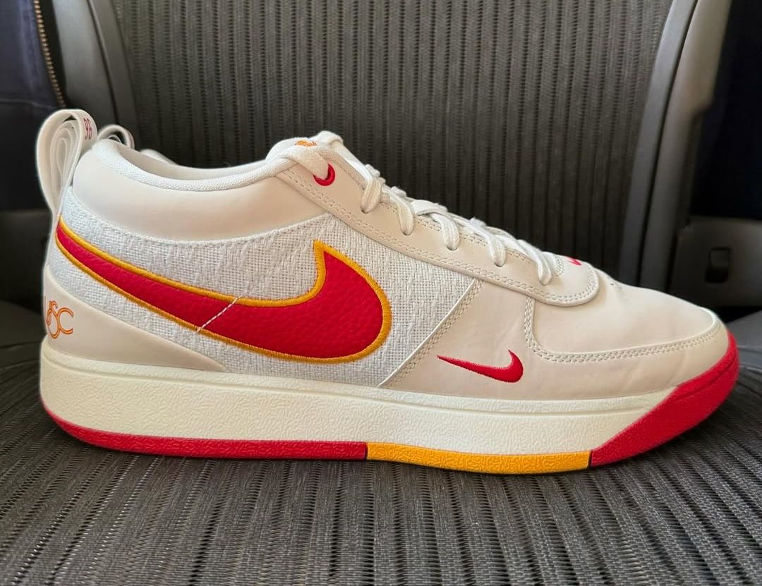 usc nike sneakers