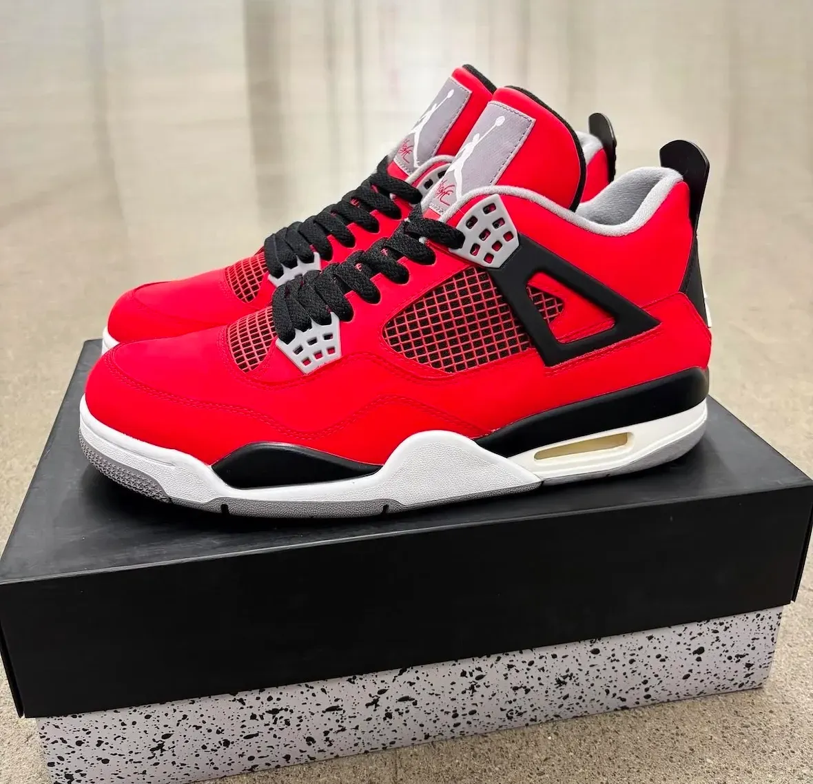 air-jordan-4-toro-bravo-2026-