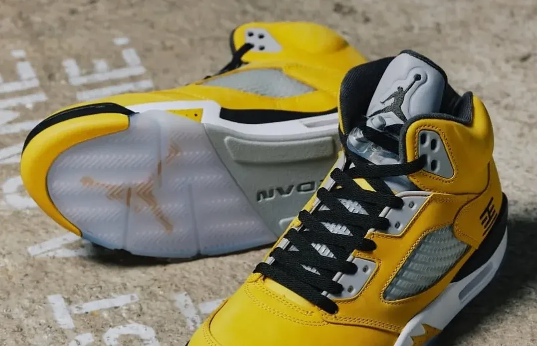 air-jordan-5-tokyo-varsity-