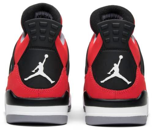carmelo jordan 4
