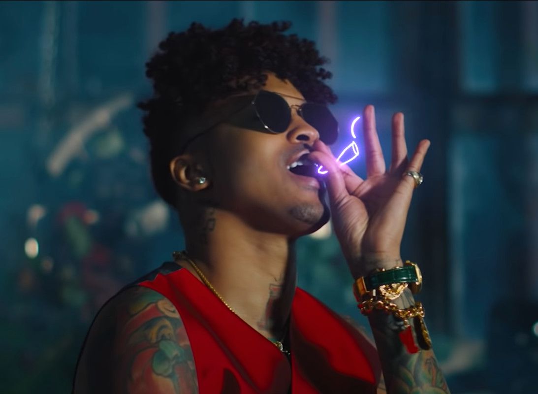 Jada Pinkett Smith denies rumors of an affair with singer August Alsina...  Full story below👇👇👇, image size:1093x800