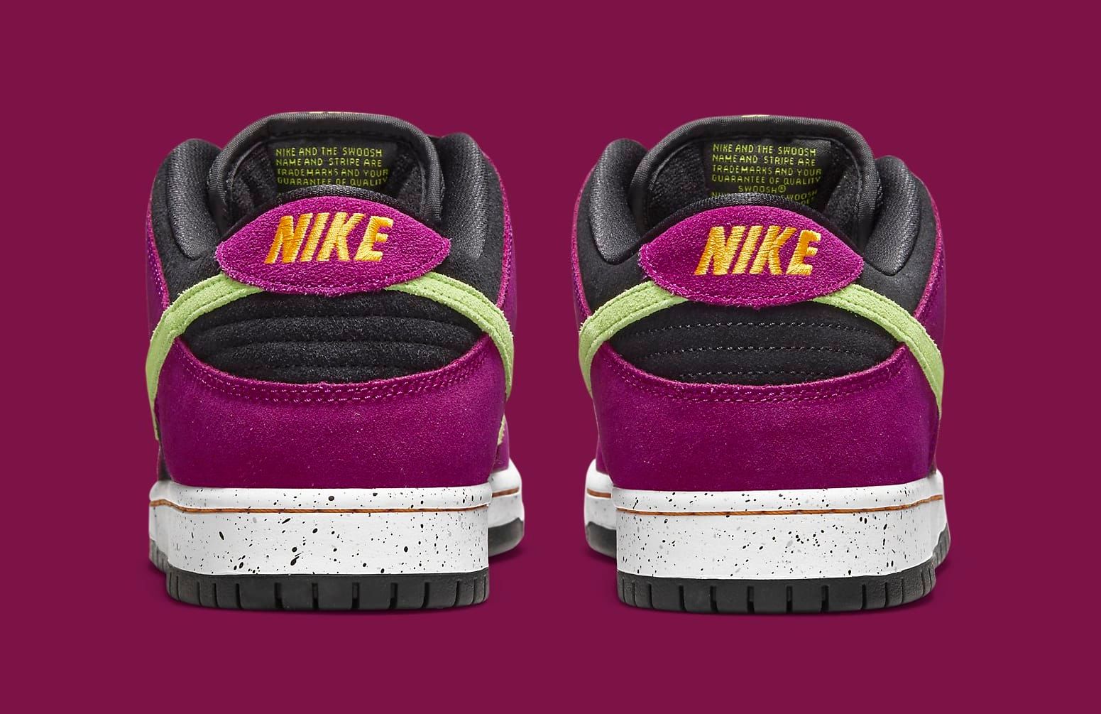 dunk sb low red plum