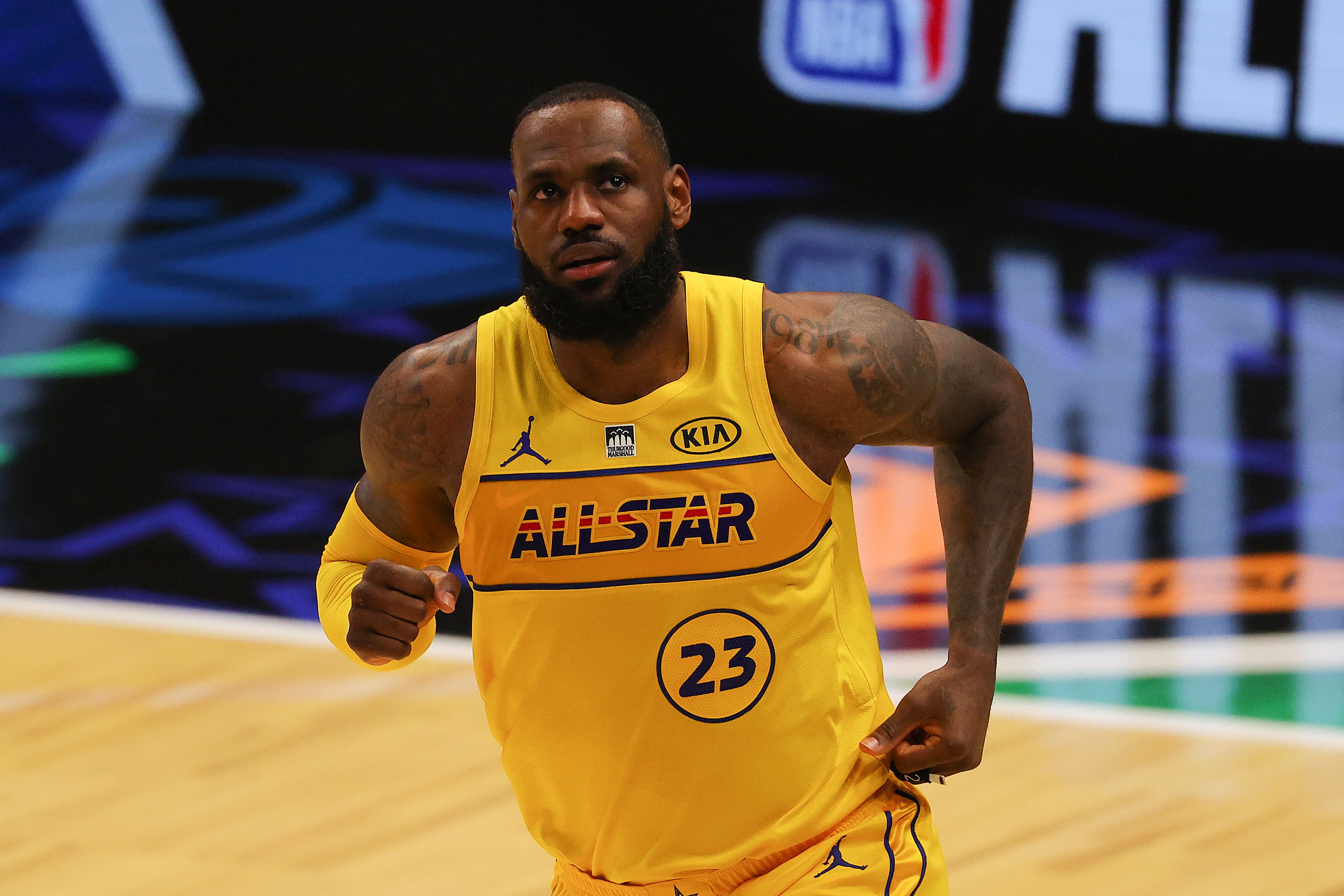 lebron off white air force 1