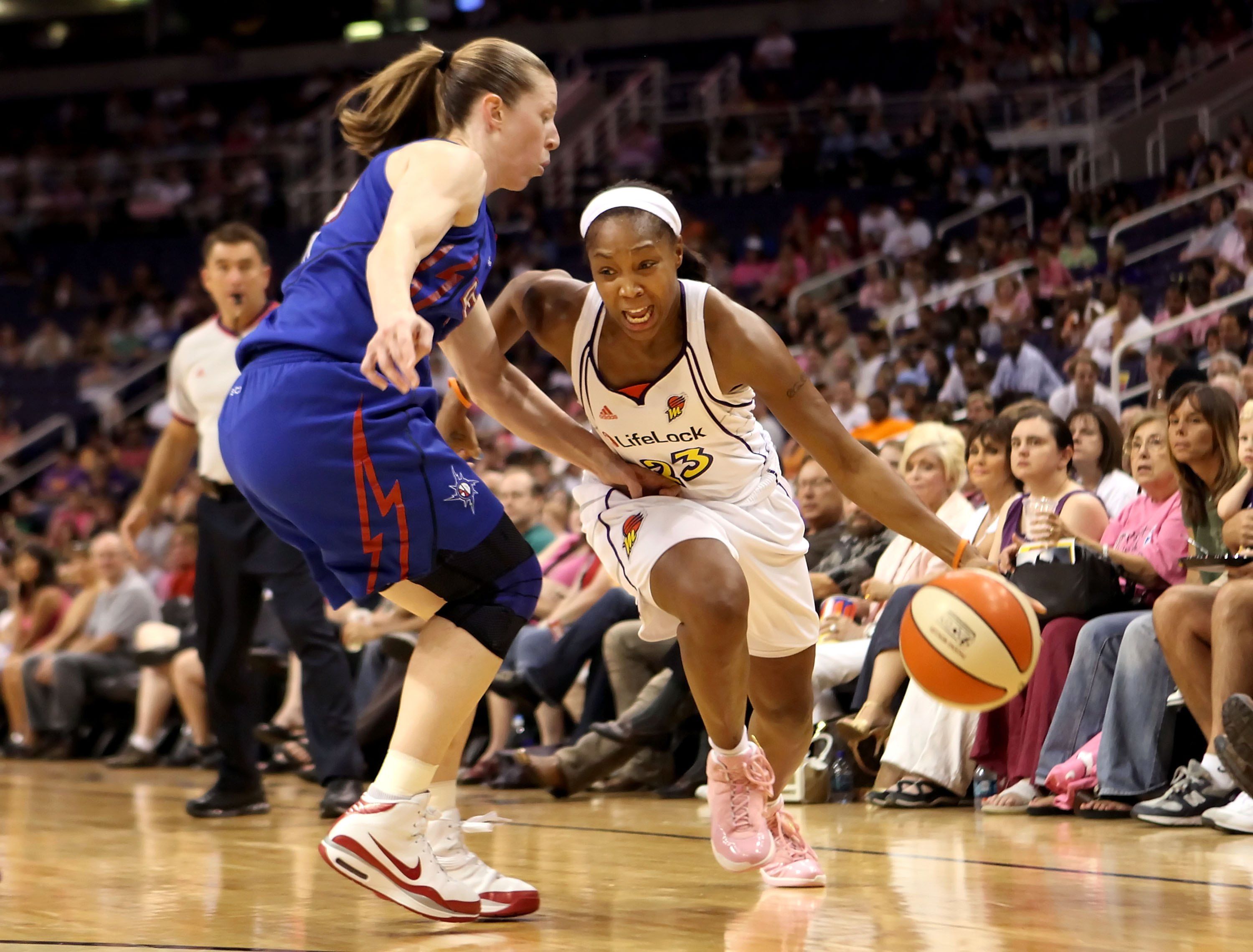 WNBA AllStar Cappie Poindexter "Pay Me What I Deserve"