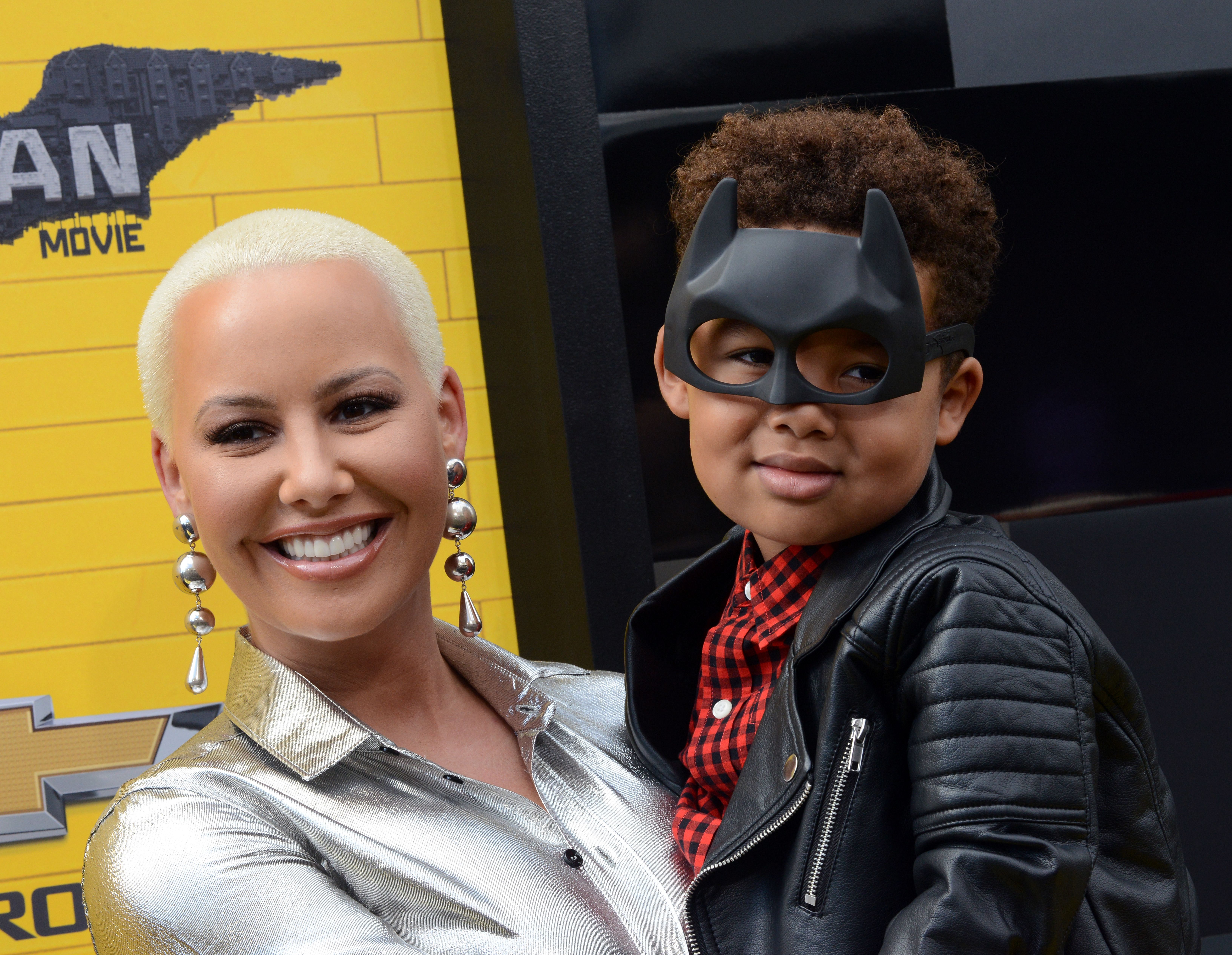 Amber Rose Shares First Pic of Baby Sebastian With Wiz, image size:6534x5063