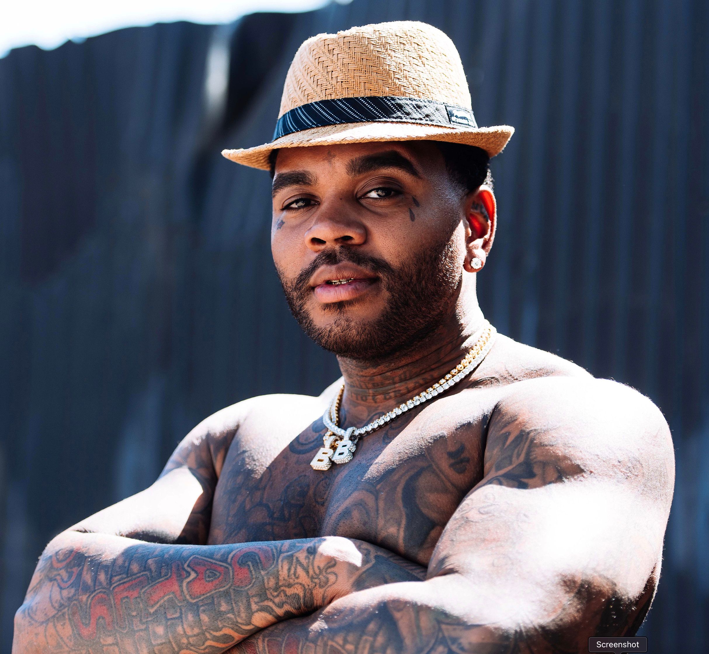 Kevin Gates Shows His Strength During AEW Wrestling Event