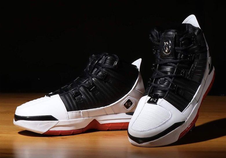 zoom lebron 3 home