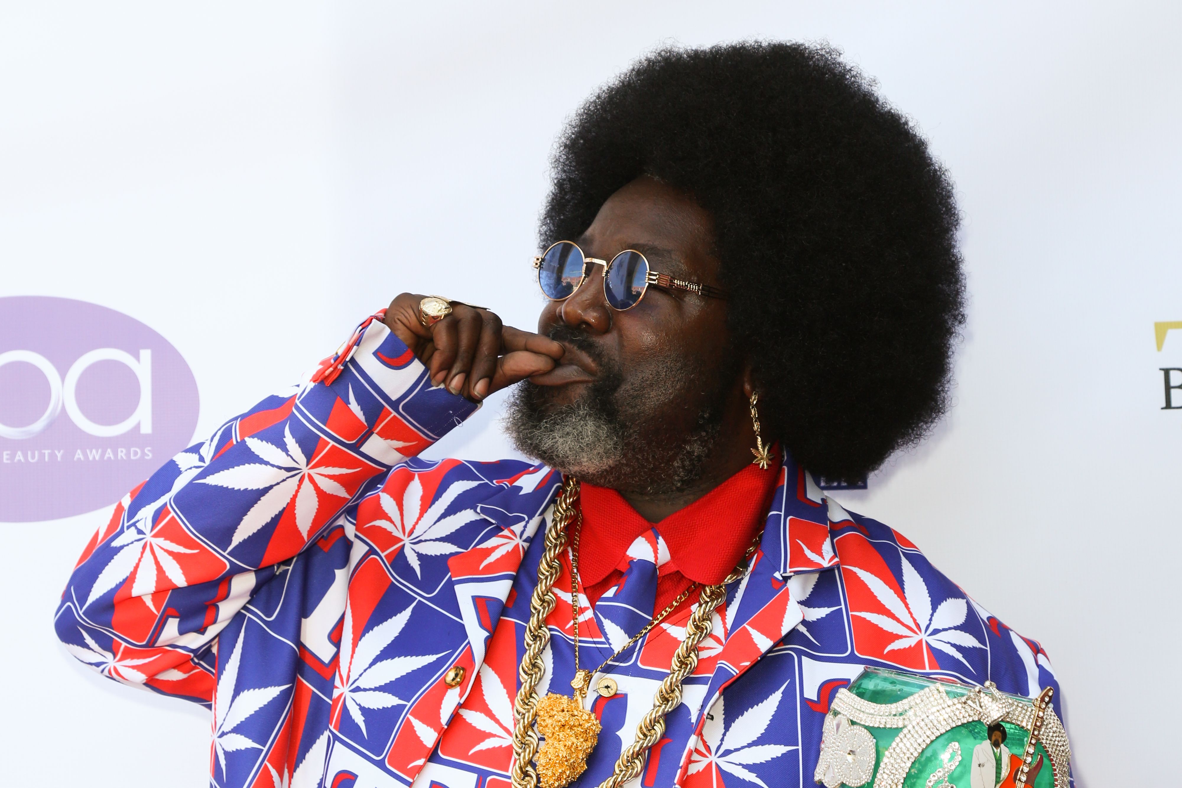 Afroman Falls Off Stage With Pimp Cup In Tact