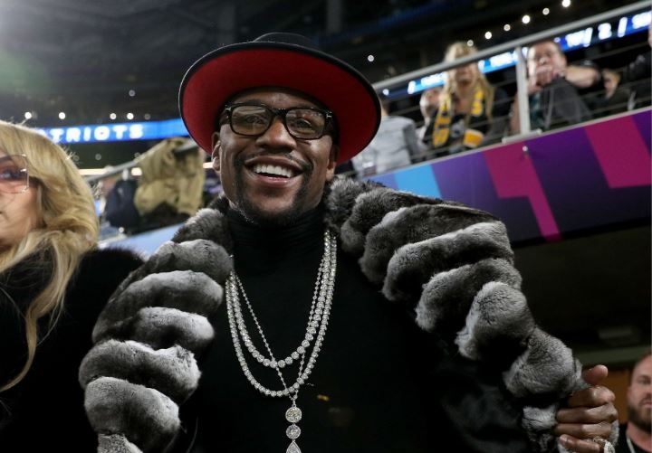 Mattthew　エアーフォースコマンダー USD　再値引き！ Floyd Mayweather Drops $11K On Rare Air Force 1's: Report