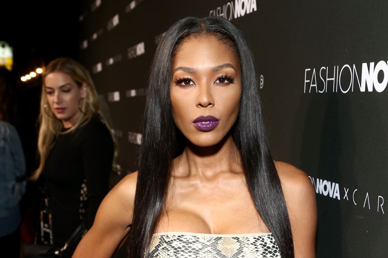 Passionfruit Nectarine Fragrance Oil 438 - Wholesale Supplies Plus, image size:1257x836