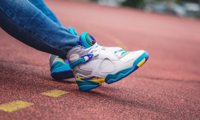 Air Jordan 8 “White Aqua” Returns Today: Purchase Links
