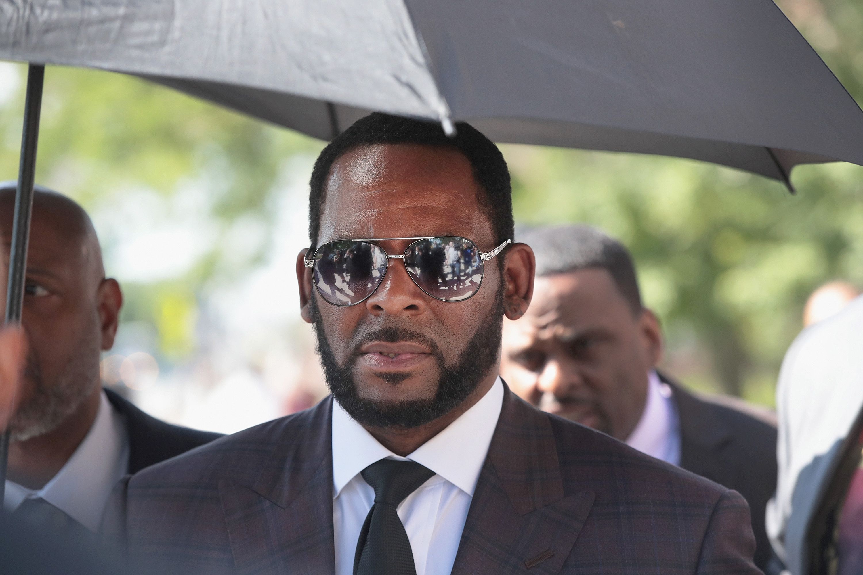 R. Kelly Allegedly Offered Brother $50K To Take Fall For Child Porn Tape