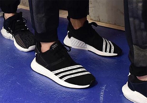 adidas gazelle silver green womens Adidas Original NMD_R2 Men's main image 0