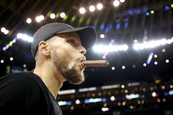does stephen curry smoke cigarettes The Story Behind The Cigar That Steph Curry Smoked After Game 5